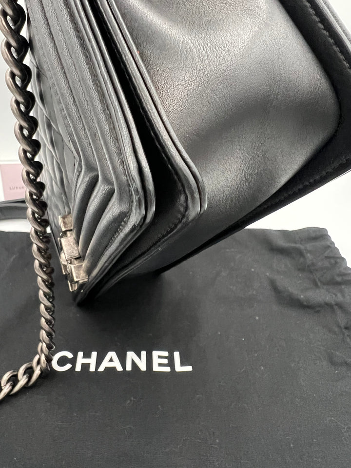 CHANEL LAMBSKIN OLD MEDIUM BOY