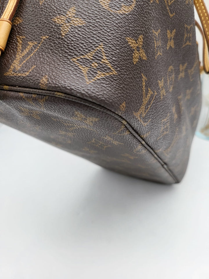 LOUIS VUITTON NEVERFULL MM MONOGRAM