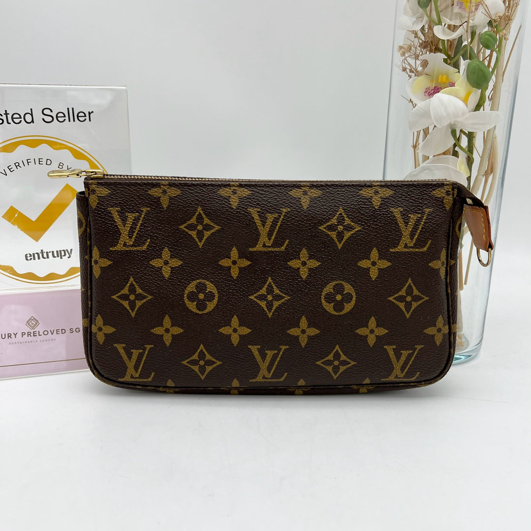 LOUIS VUITTON POCHETTE ACCESSOIRES MONOGRAM