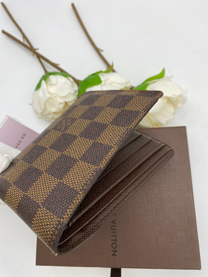 LOUIS VUITTON DAMIER BI FOLD WALLET