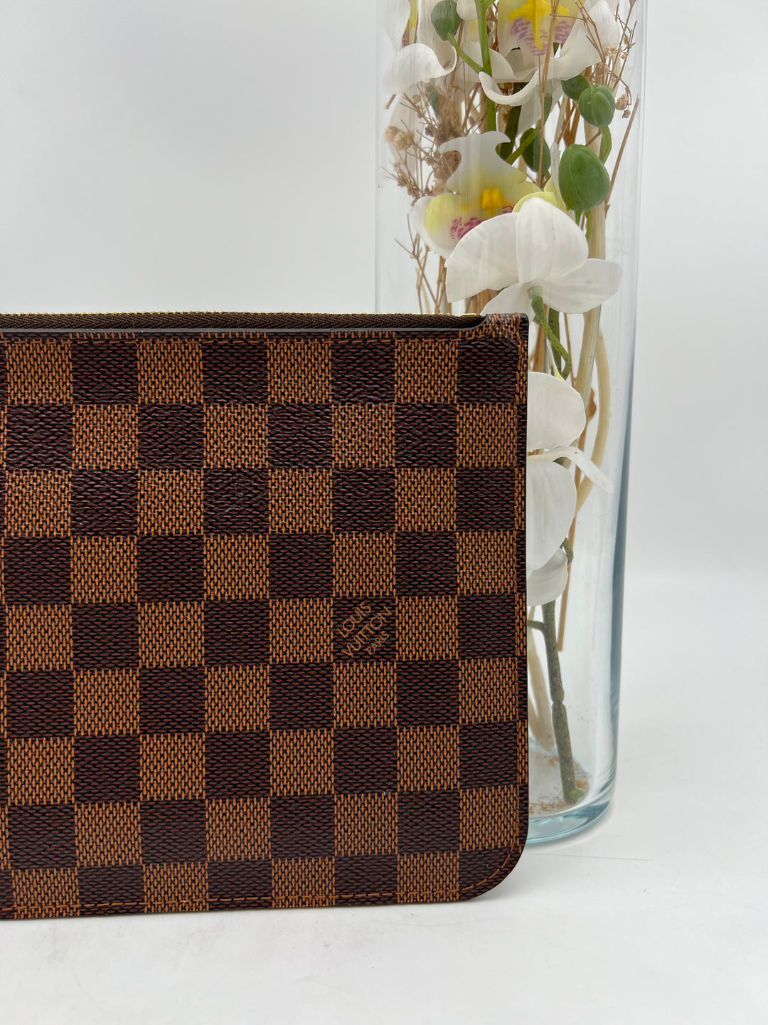 LOUIS VUITTON NEVERFULL MM DAMIER POUCH
