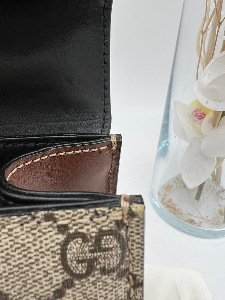 GUCCI PADLOCK GG SUPREME BAG