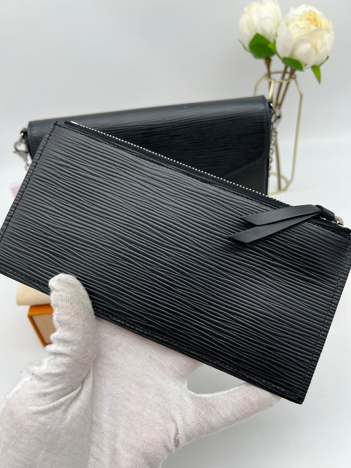LOUIS VUITTON FELICIE EPI LEATHER