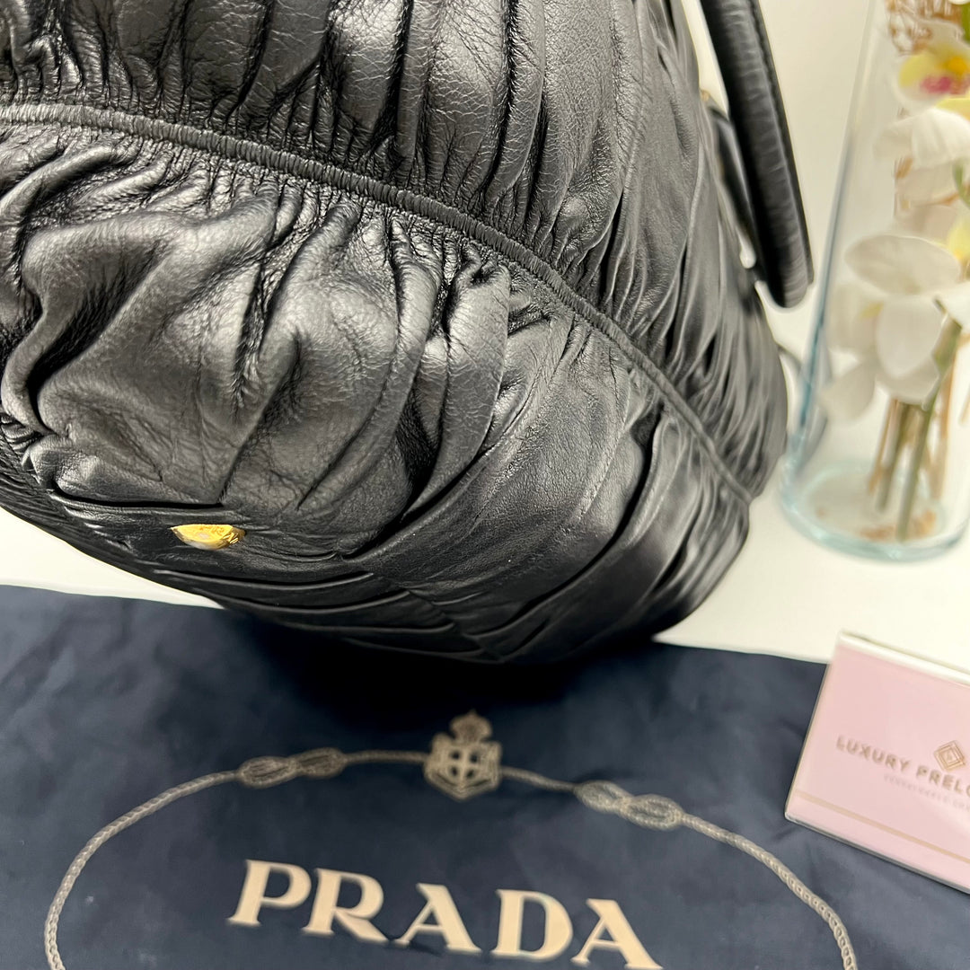 PRADA GAUFRE LEATHER SHOPPING TOTE BAG