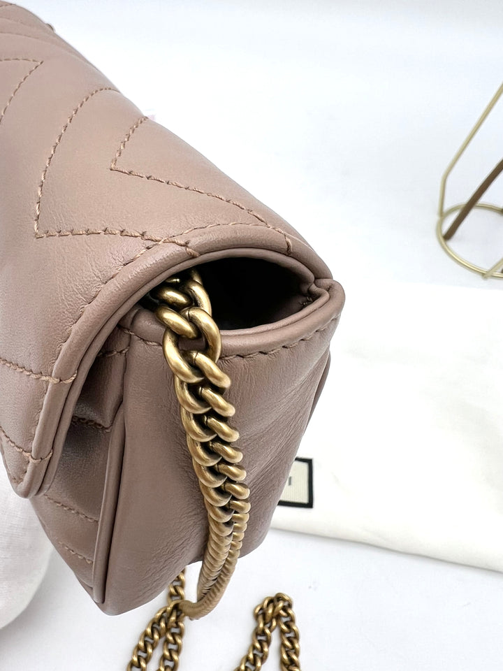 GUCCI GG MARMONT SUPER MINI METALASSE