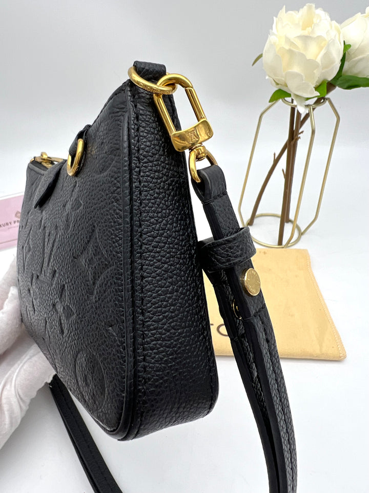 LOUIS VUITTON EASY POUCH EMPRIENTE