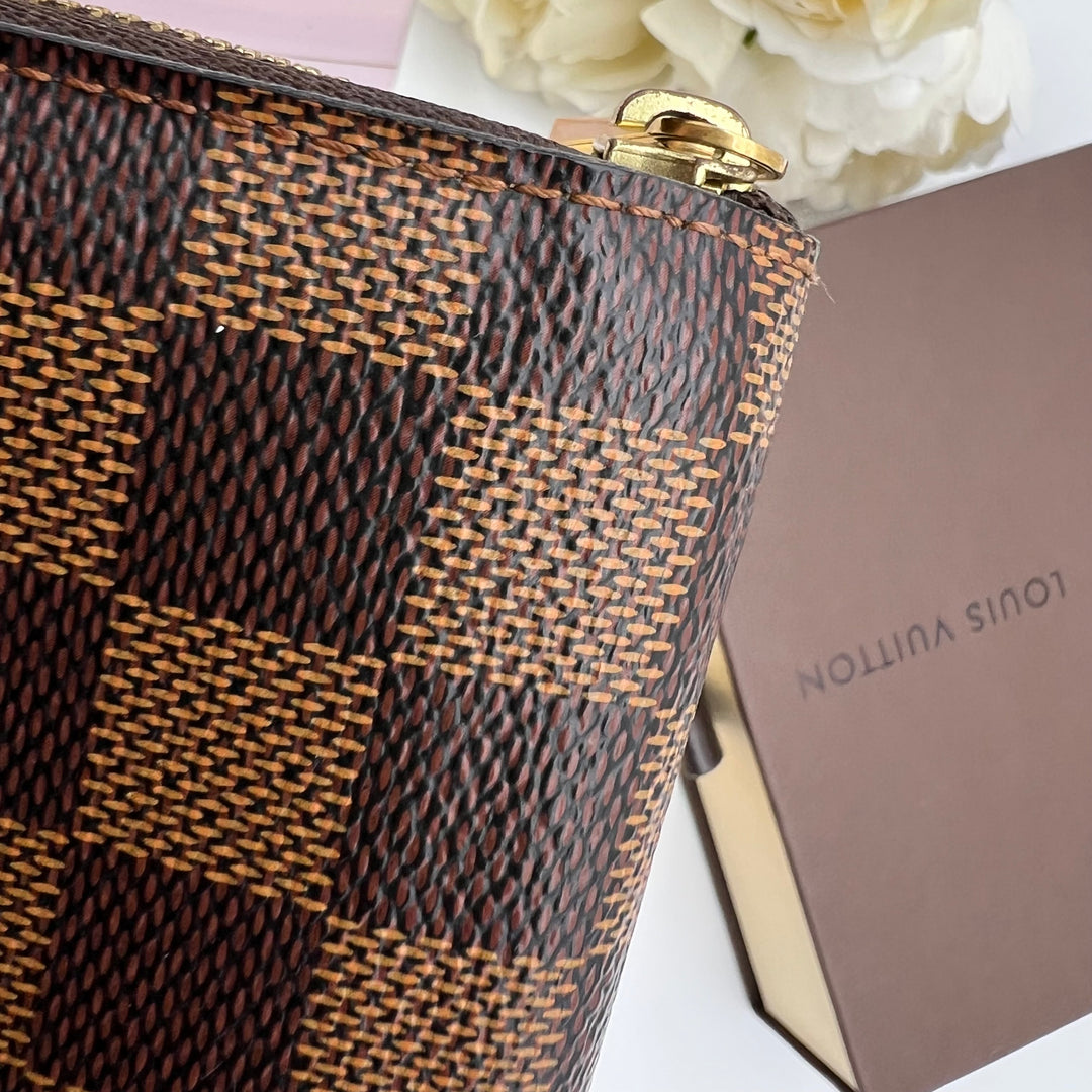 LOUIS VUITTON DAMIER EBENE ZIPPY SHORT WALLET