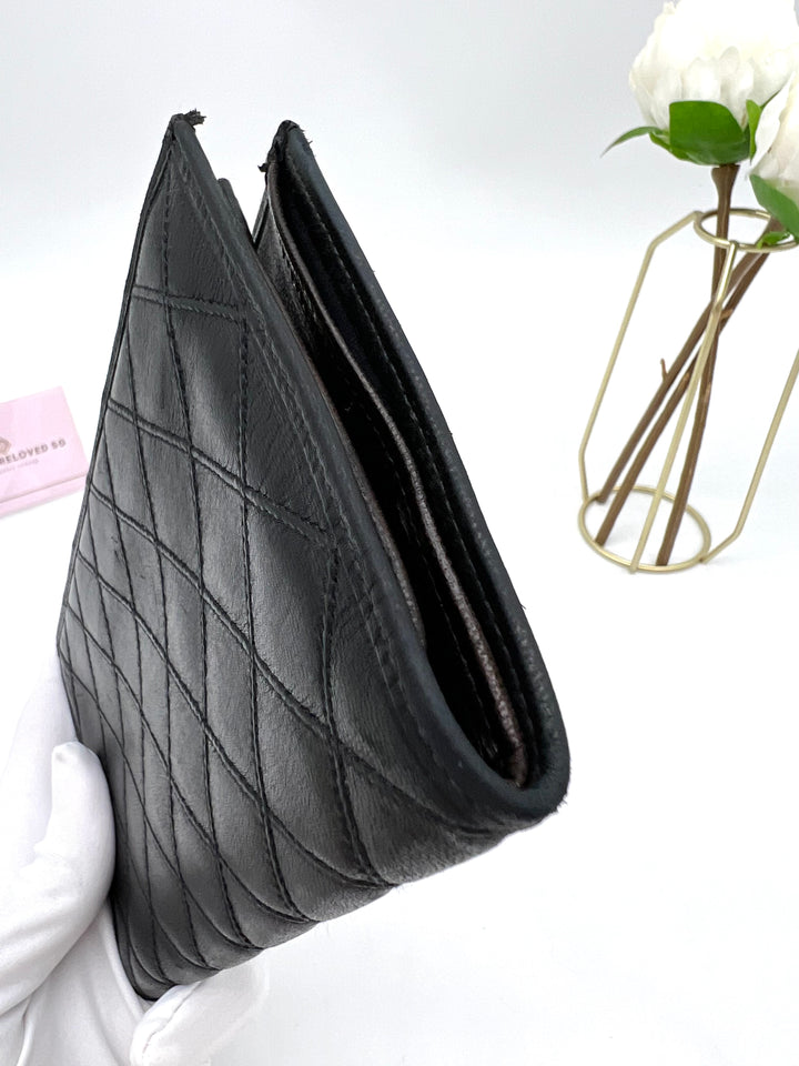 CHANEL VINTAGE QUILTED LAMBSKIN WALLET