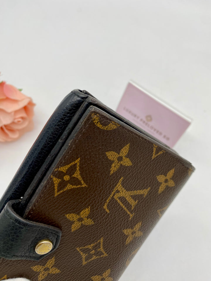 LOUIS VUITTON PALLAS MONOGRAM WALLET