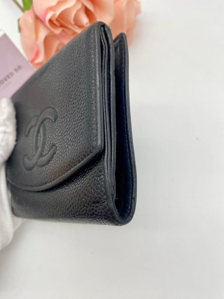 CHANEL CAVIAR TIMELESS WALLET VINTAGE