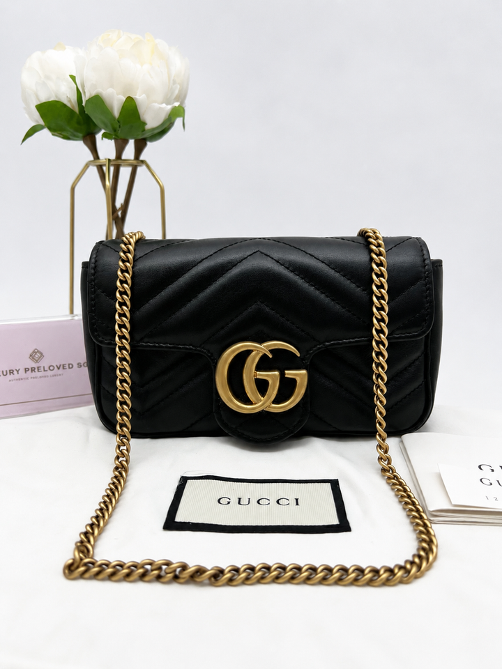 GUCCI GG MARMONT SUPER MINI METALASSE BLACK