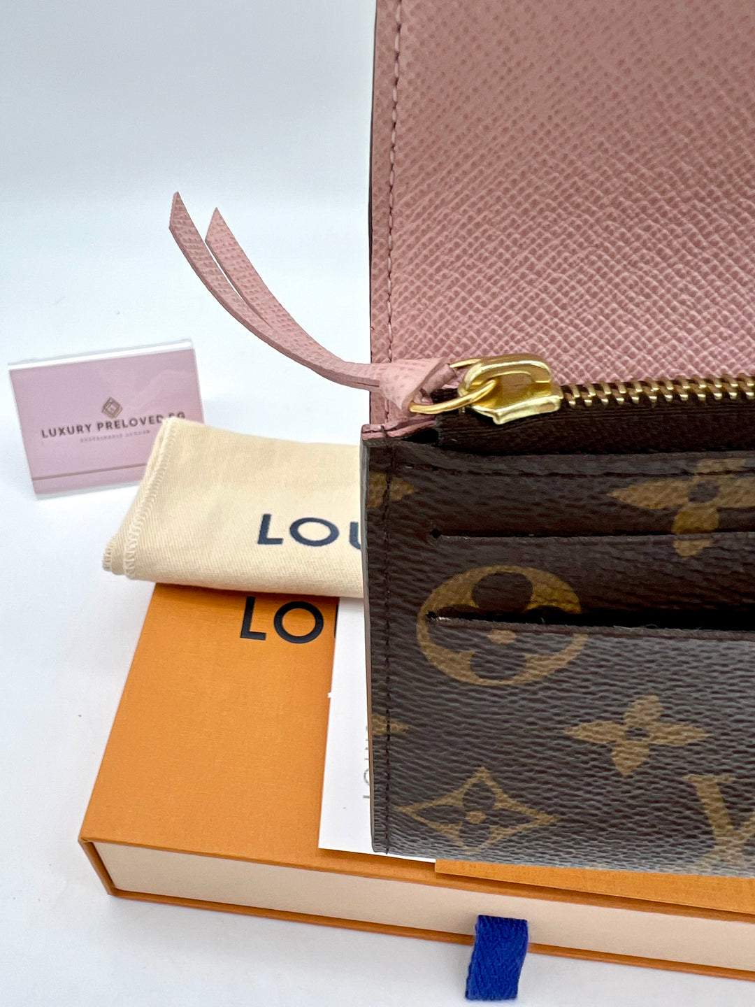 LOUIS VUITTON EMILIE  WALLET ( RFID )