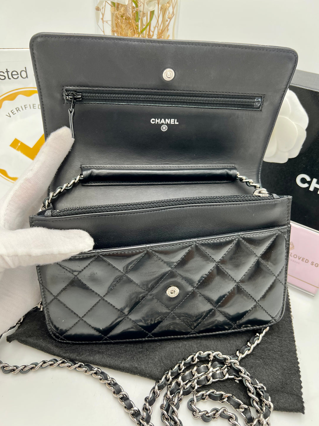 CHANEL WALLET ON CHAIN PATENT