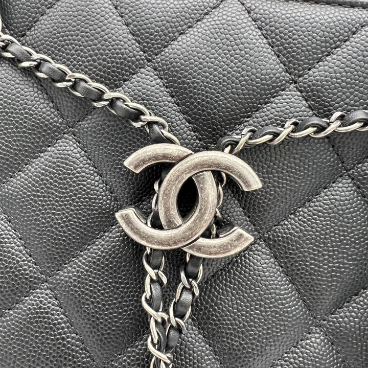 CHANEL CAVIAR QUILTED BUCKET BAG