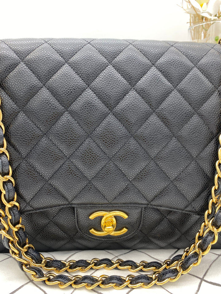 CHANEL CAVIAR DOUBLE FLAP MAXI