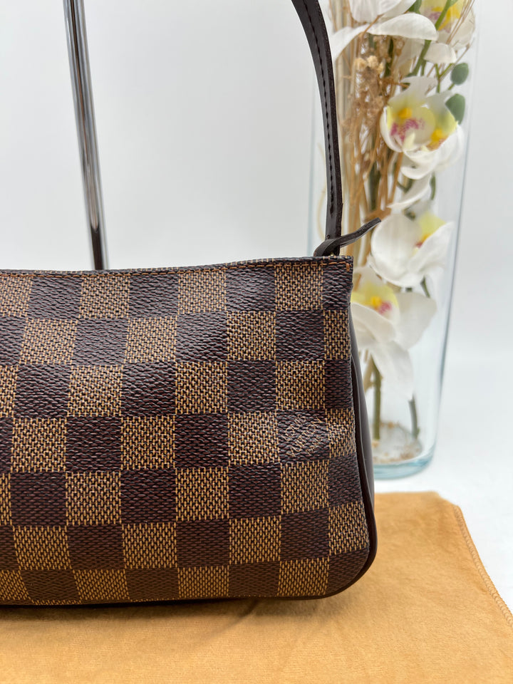 LOUIS VUITTON POCHETTE ACCESSORIES NAVONA DAMIER