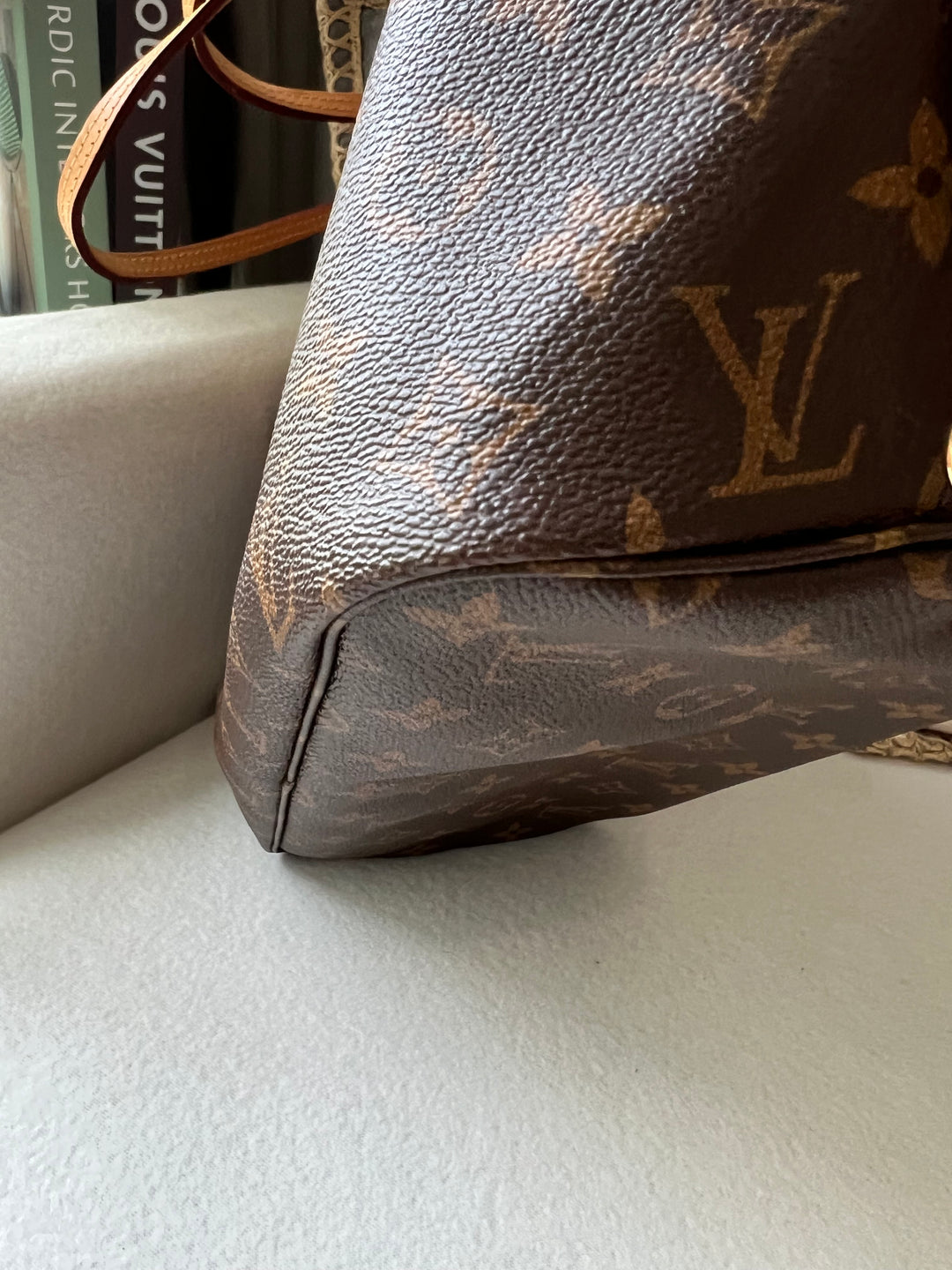 LOUIS VUITTON NEVERFULL MM MONOGR W/ POUCH ( RFID )