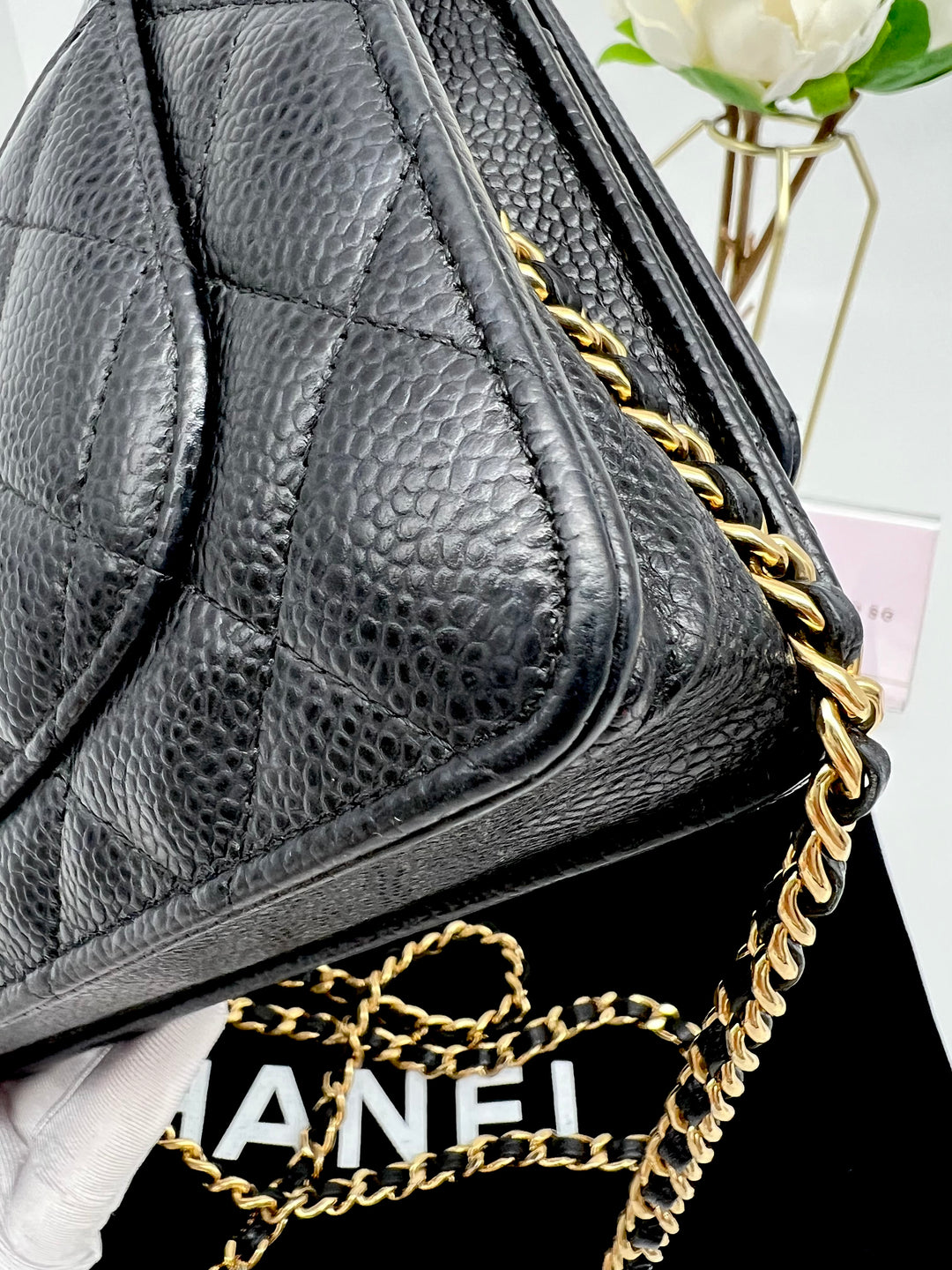 CHANEL CAVIAR WALLET ON CHAIN