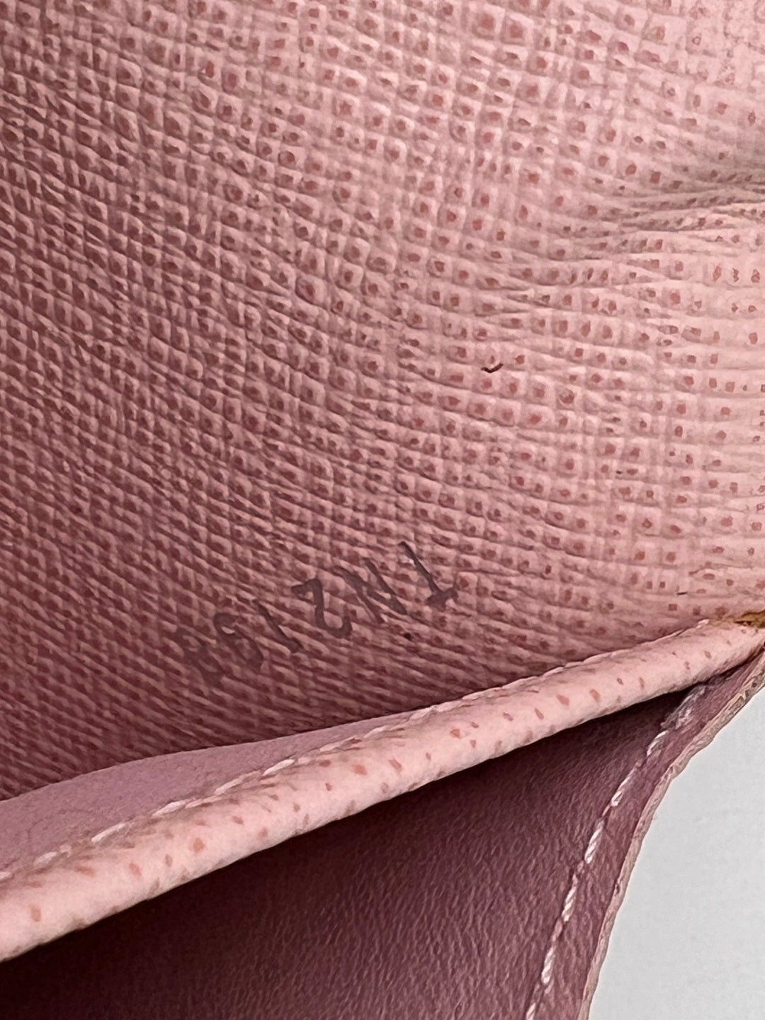 LOUIS VUITTON TWIST WALLET