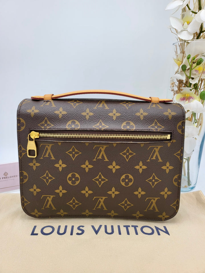 LOUIS VUITTON POCHETTE METIS MONOGRAM