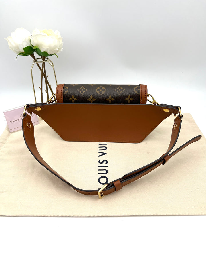 LOUIS VUITTON DAUPHINE REVERSED BELT BAG