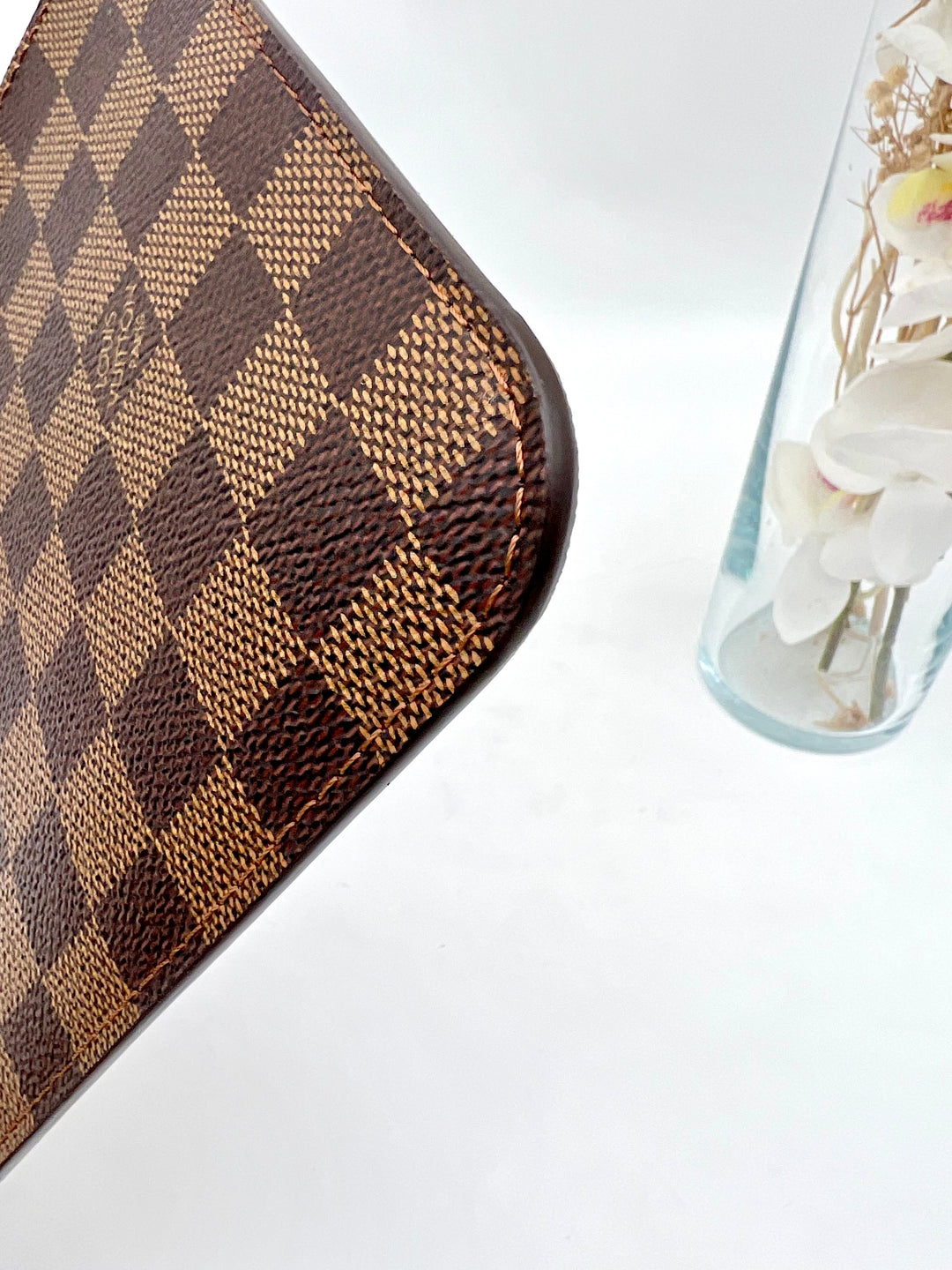 LOUIS VUITTON NEVERFULL MM DAMIER POUCH (RFID)