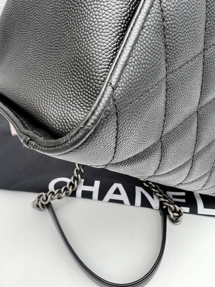 CHANEL CAVIAR QUILTED BUCKET BAG