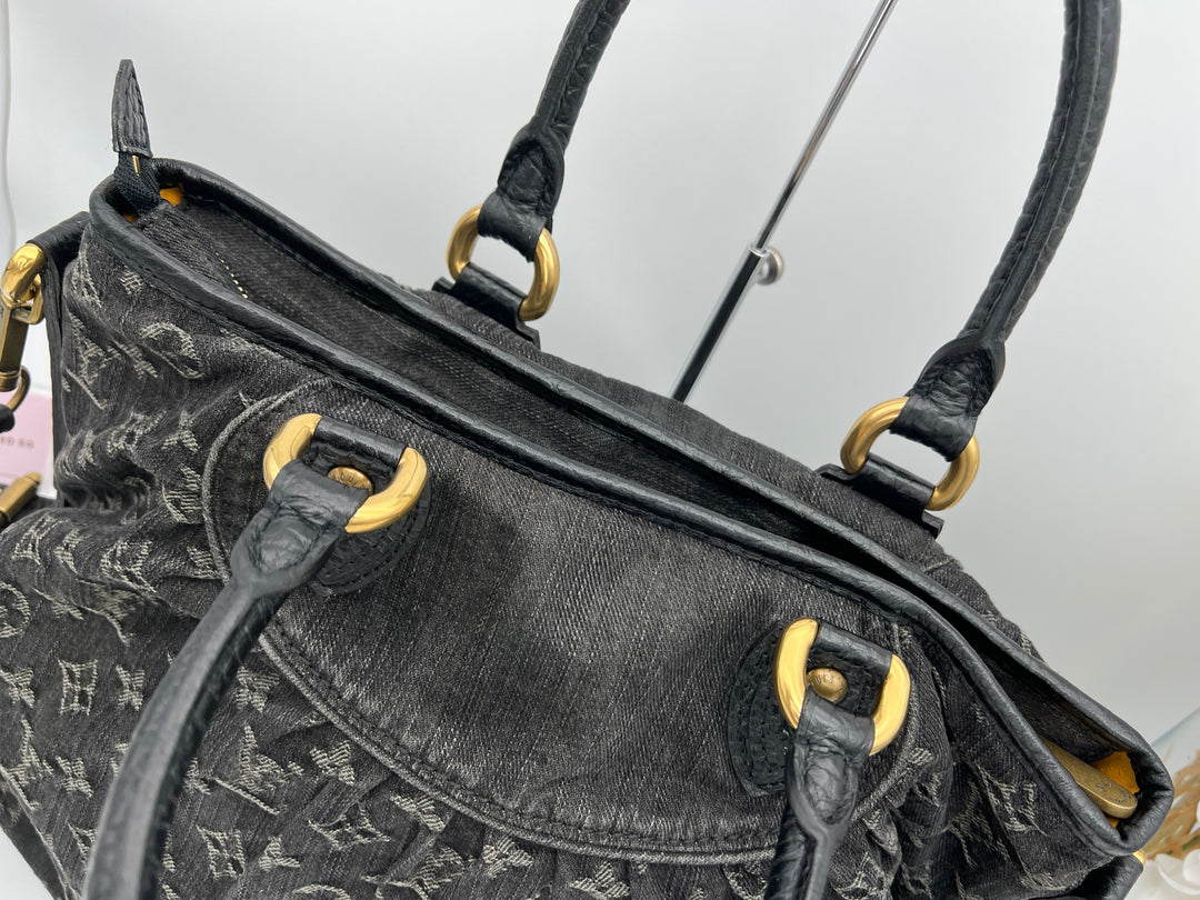 LOUIS VUITTON DENIM NEO CABBY MM