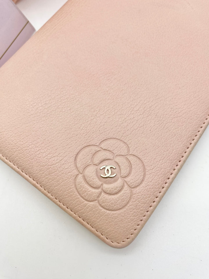 CHANEL VINTAGE WALLET