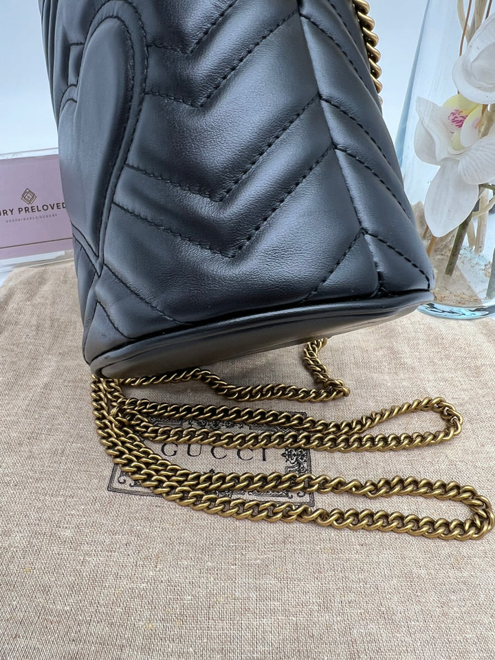 GUCCI MARMONT QUILTED GHW BUCKET BAG