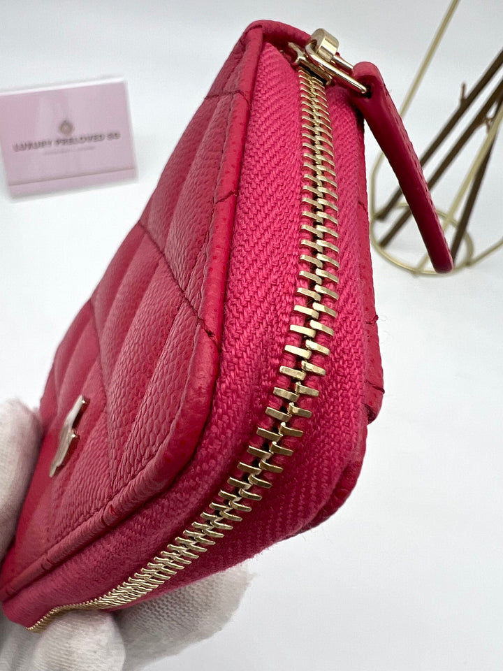 CHANEL CLASSIC ZIP COIN WALLET