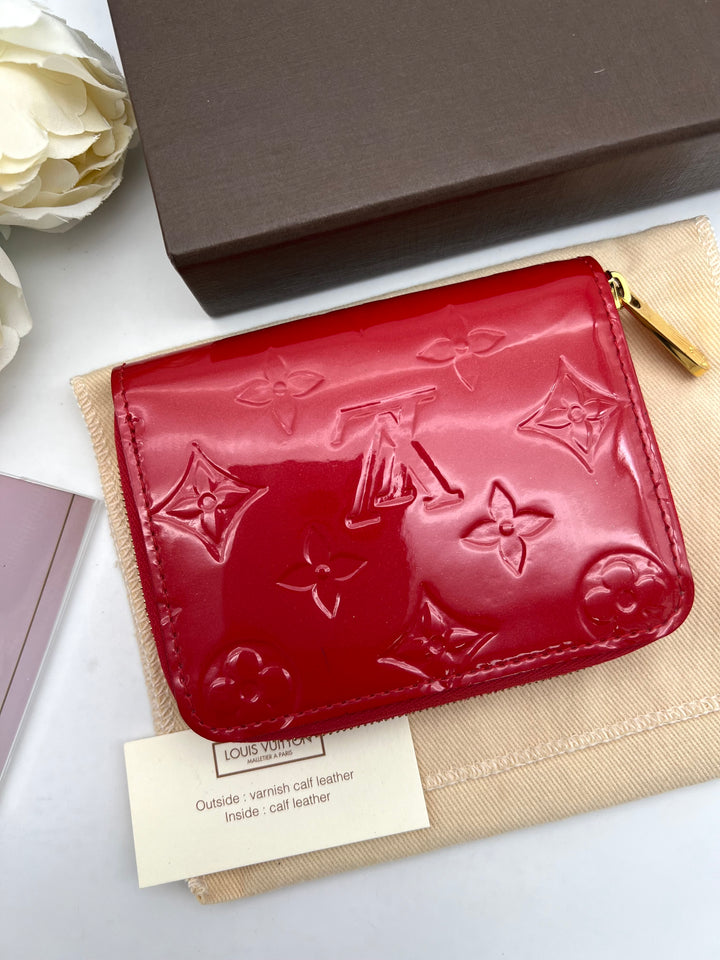 LOUIS VUITTON VERNIS ZIPPY COIN PURSE