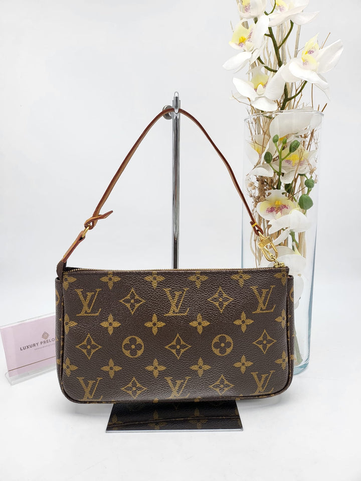 LOUIS VUITTON POCHETTE ACCESSORIES MONOGRAM