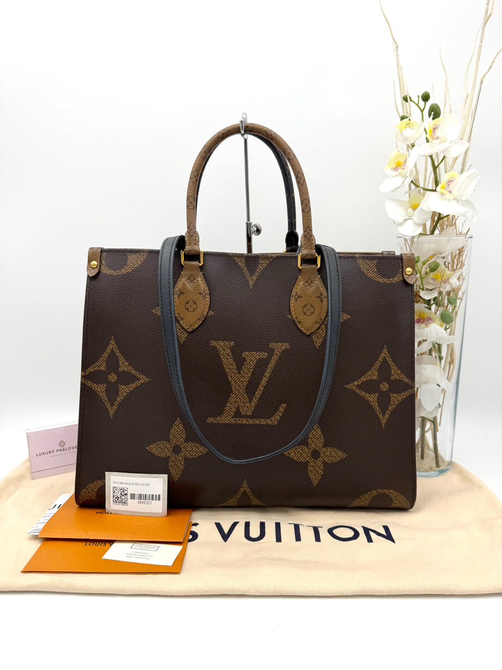 LOUIS VUITTON ON THE GO MM REVERSED