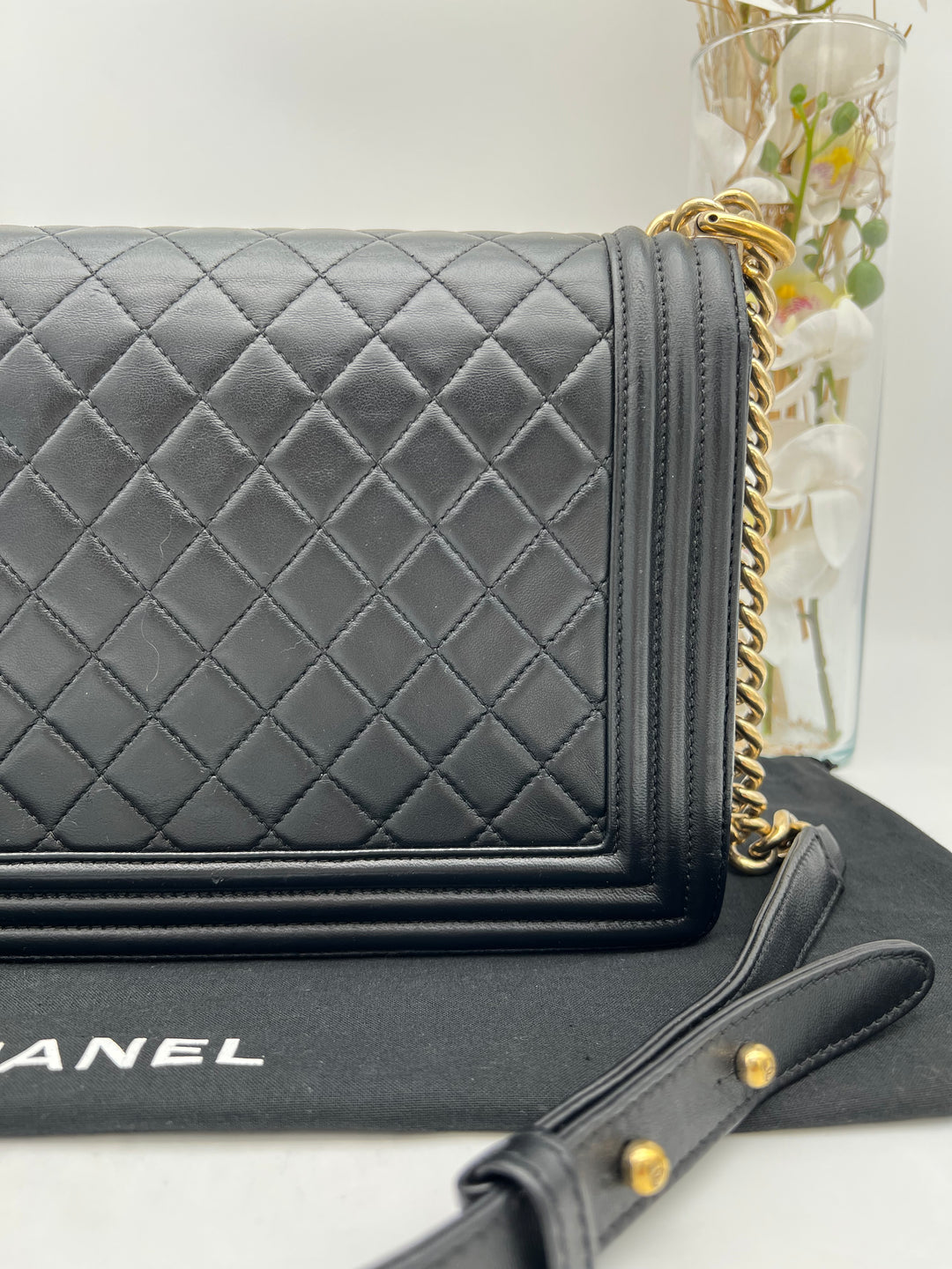 CHANEL LAMBSKIN NEW MEDIUM BOY GHW