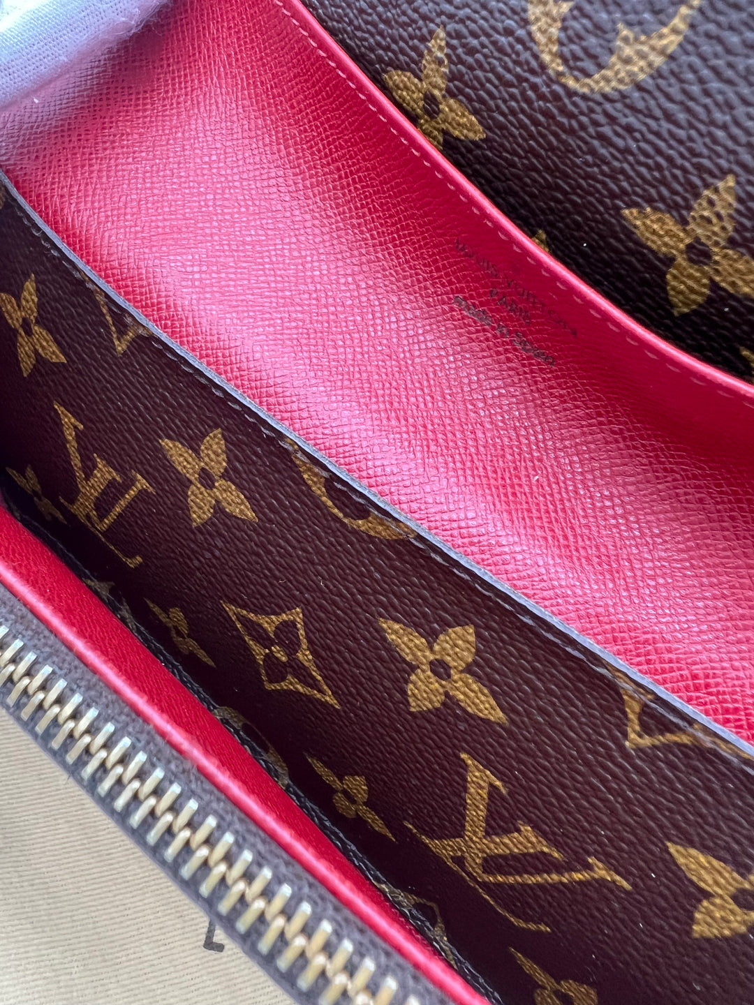 LOUIS VUITTON EMILIE  WALLET