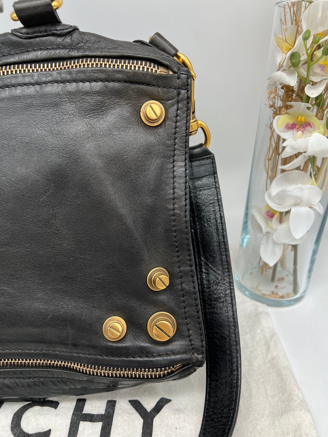 GIVENCHY PANDORA CLASSIC 2 WAY