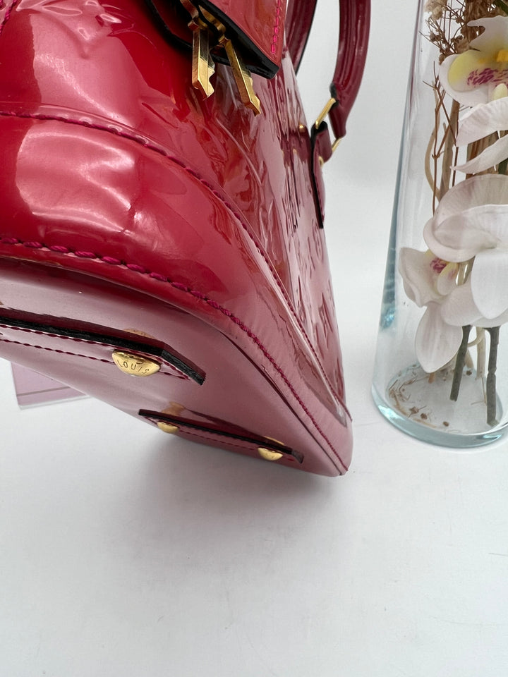 LOUIS VUITTON ALMA BB VERNIS
