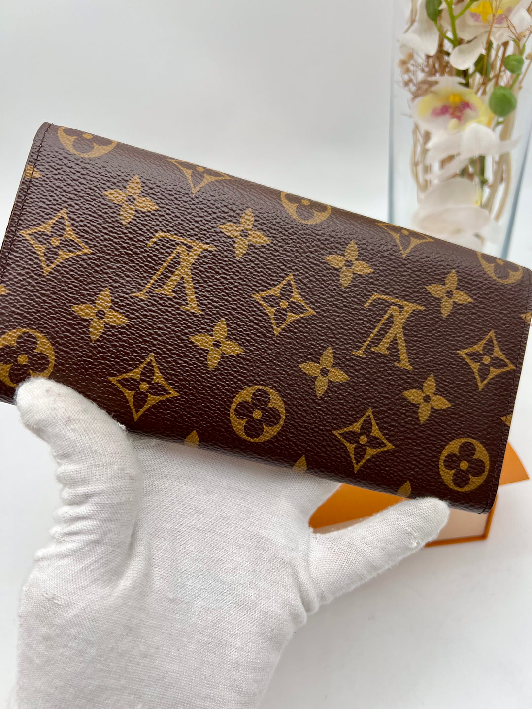 LOUIS VUITTON EMILIE  WALLET ( RFID )
