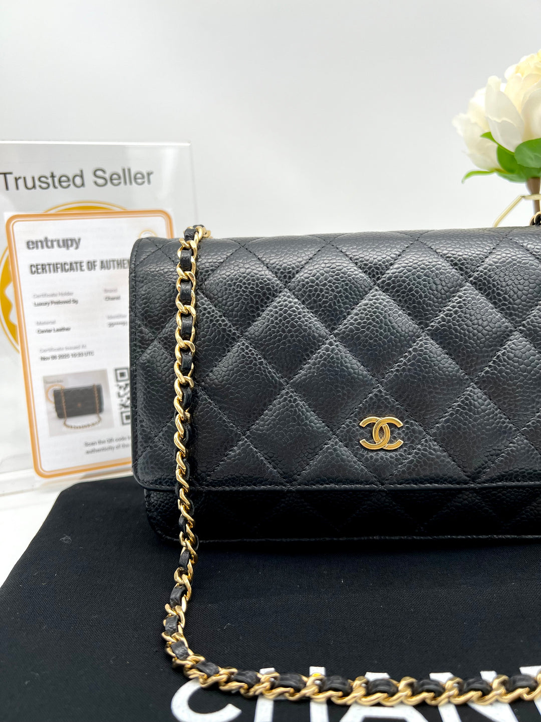 CHANEL CAVIAR WALLET ON CHAIN