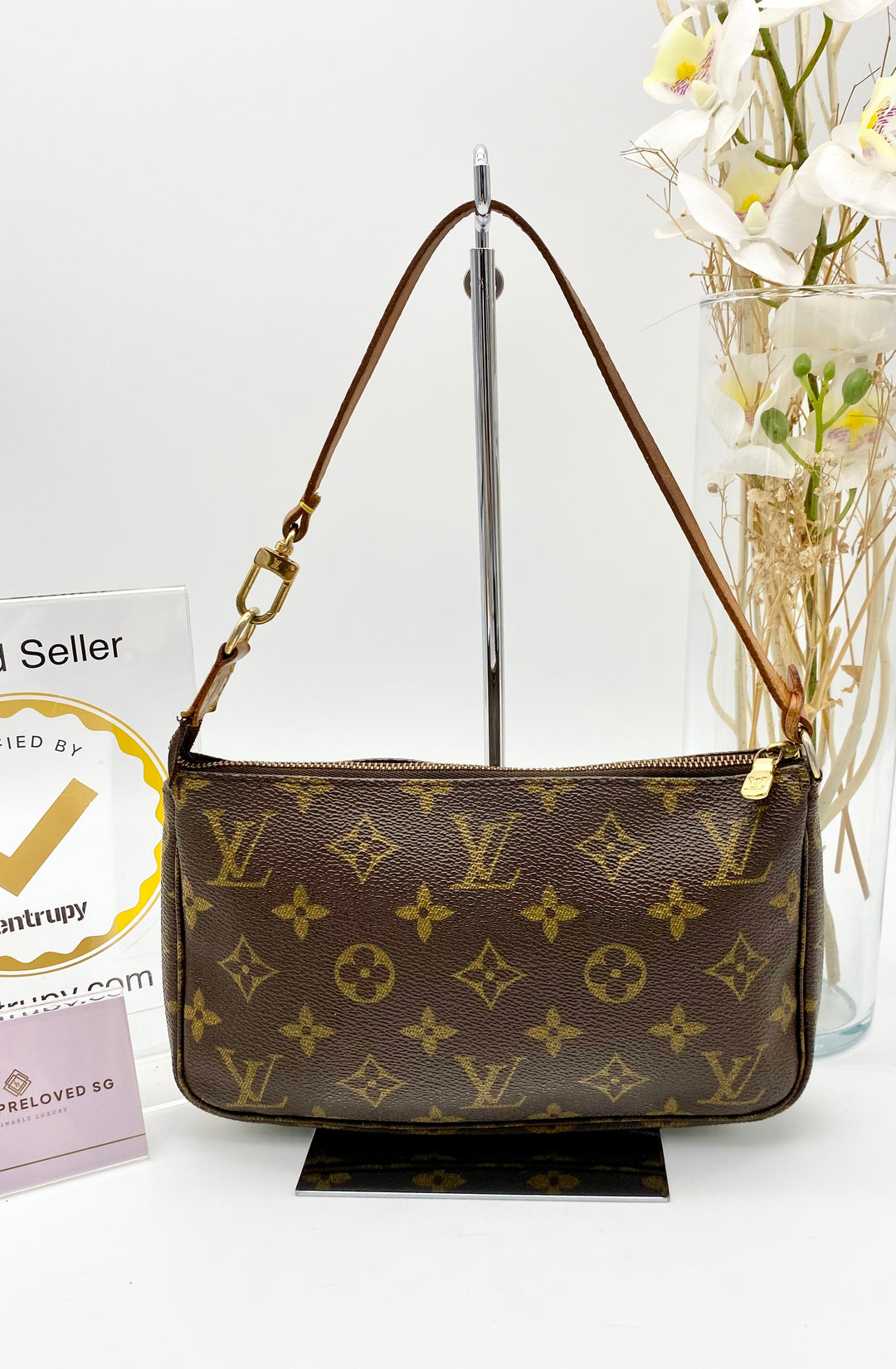 LOUIS VUITTON POCHETTE ACCESSOIRES MONOGRAM