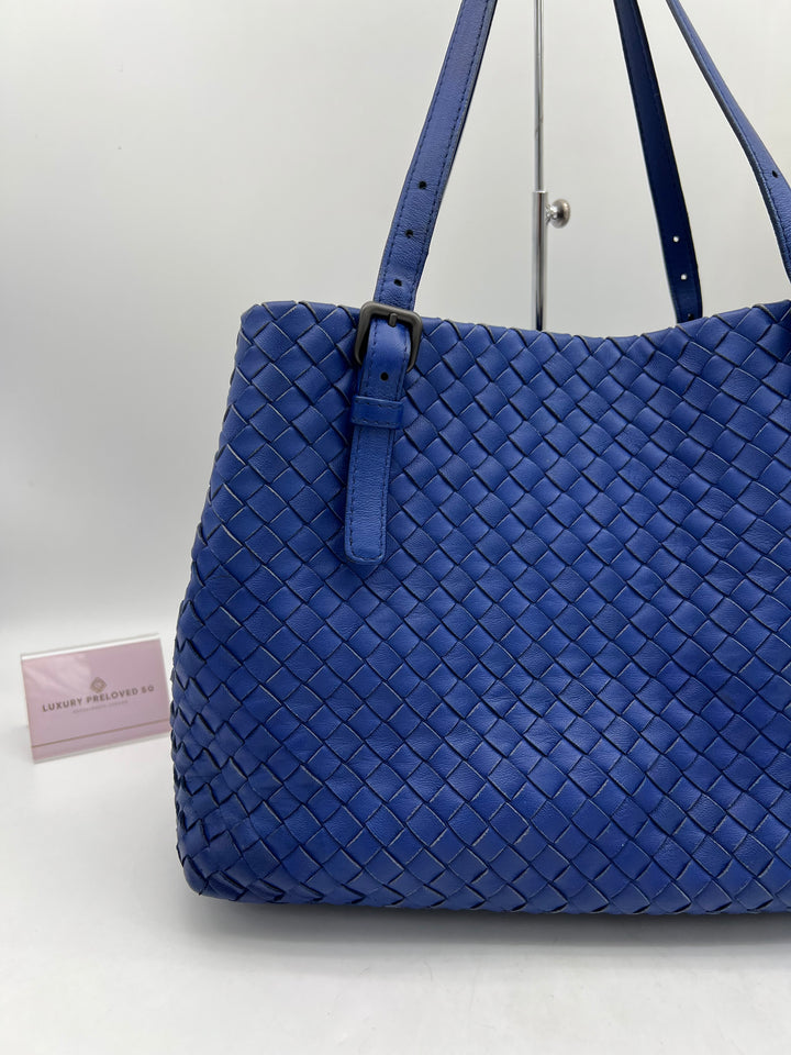 BOTTEGA VENETA INTRECCIATO SHOULDER BAG