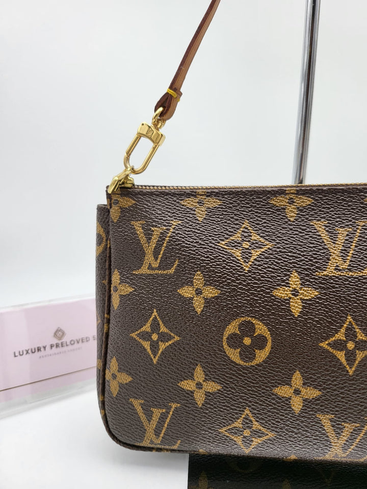 LOUIS VUITTON POCHETTE ACCESSORIES MONOGRAM