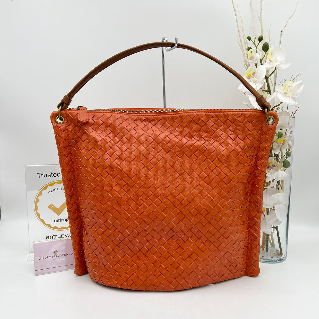 BOTTEGA VENETA ORANGE ONE SHOULDER BAG