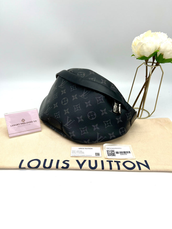 LOUIS VUITTON DISCOVERY BUM BAG