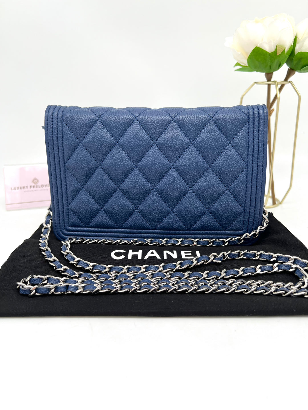 CHANEL CHEVRON CALFSKIN BOY WALLET ON CHAIN