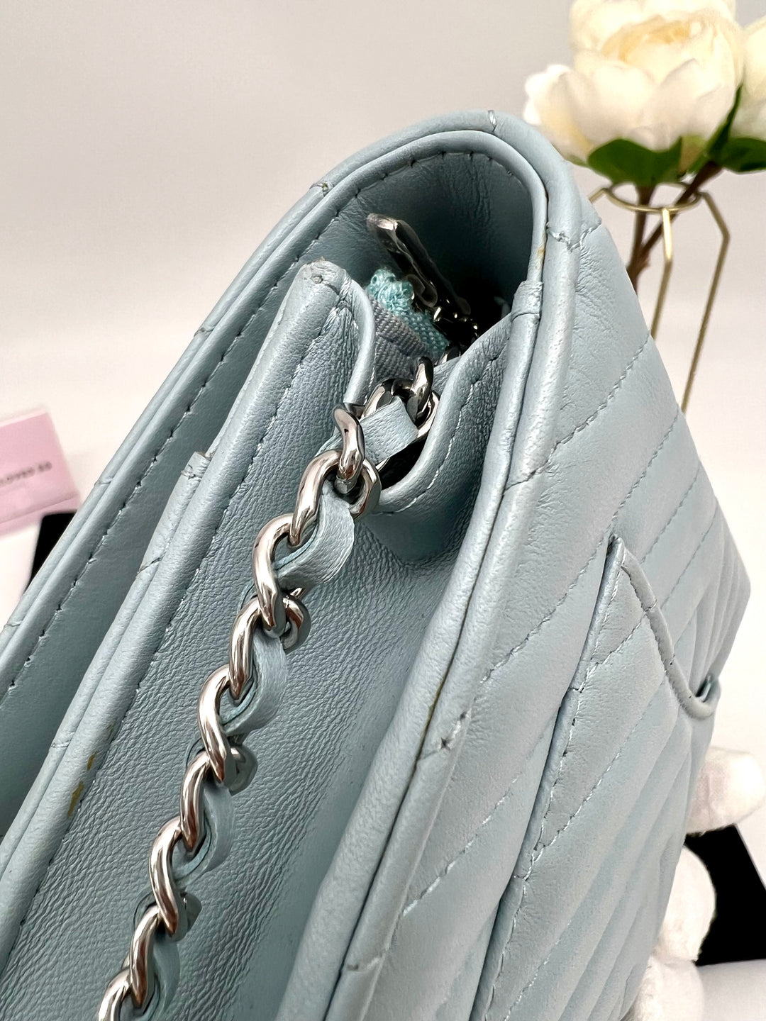 CHANEL CHEVRON WALLET ON CHAIN