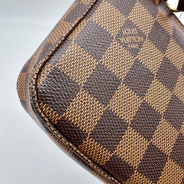 LOUIS VUITTON DAMIER EBENE POCHETTE ACCESSOIRES (new model)