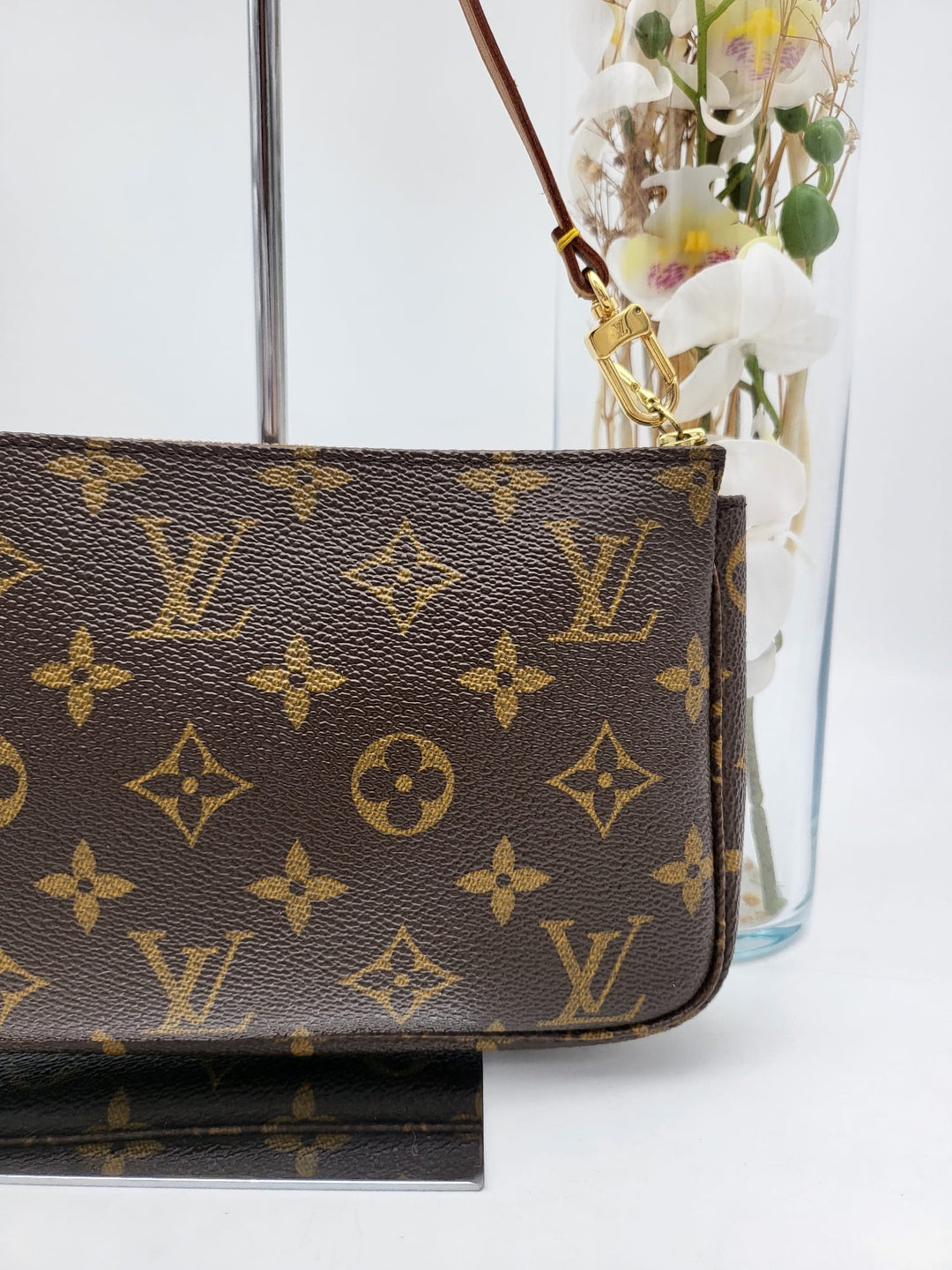 LOUIS VUITTON POCHETTE ACCESSORIES MONOGRAM