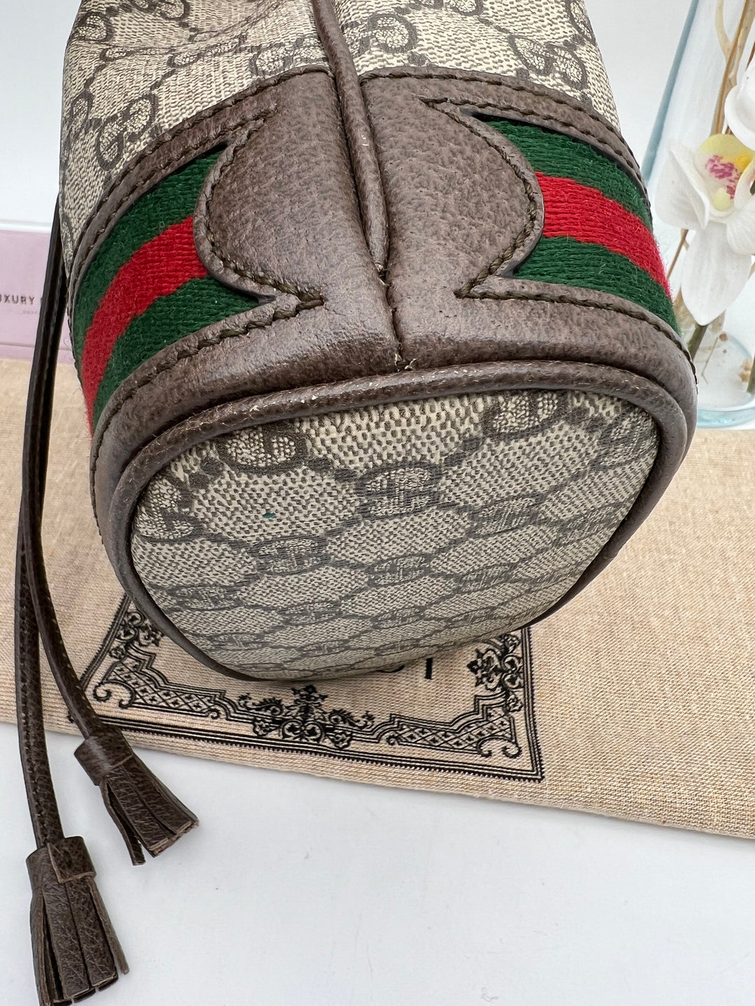GUCCI OPHIDIA GG BUCKET CROSSBODY